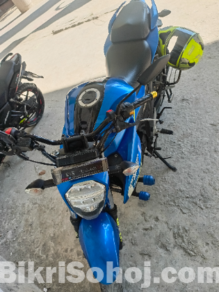 Suzuki Gixxer DD